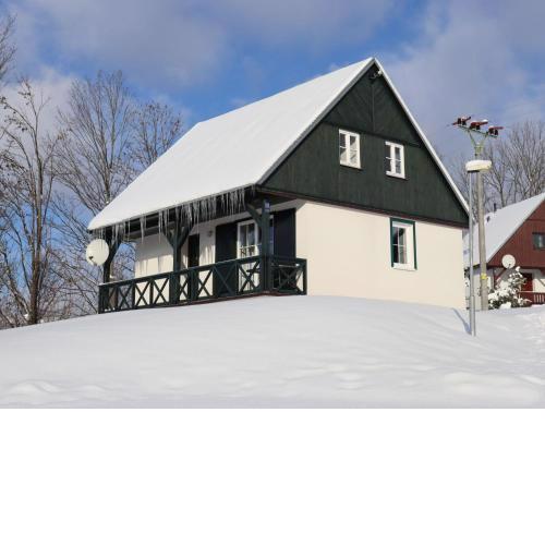 Holiday Home Holiday Hill 47 by Interhome