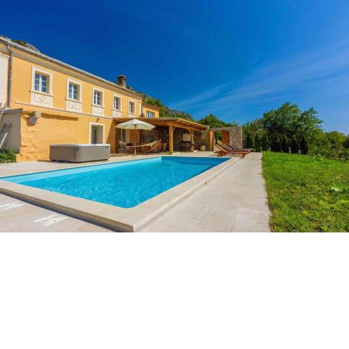 Holiday home in Bribir 39113