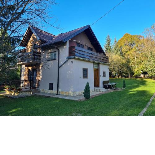 Holiday Home "Iris" near Plitvice Lakes