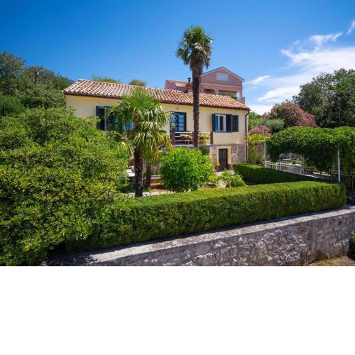 Holiday Home Jelena by Interhome
