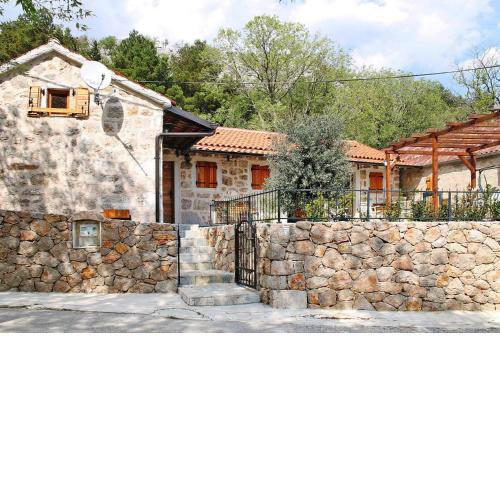 Holiday home Jucinovi Dvori, Starigrad Paklenica