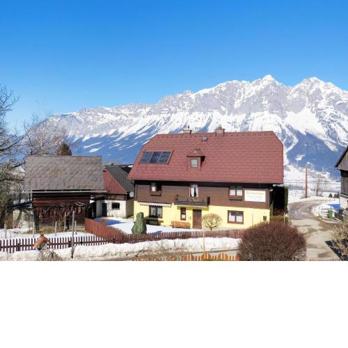 Holiday Home Landhaus Prieger by Interhome