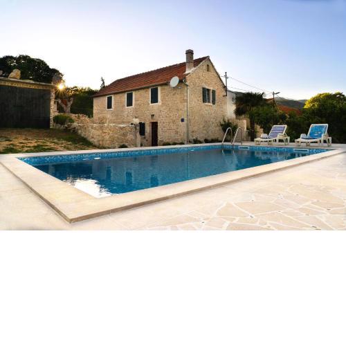 Holiday home Leptir