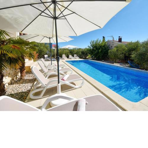 Holiday Home Malu Sun II by Interhome