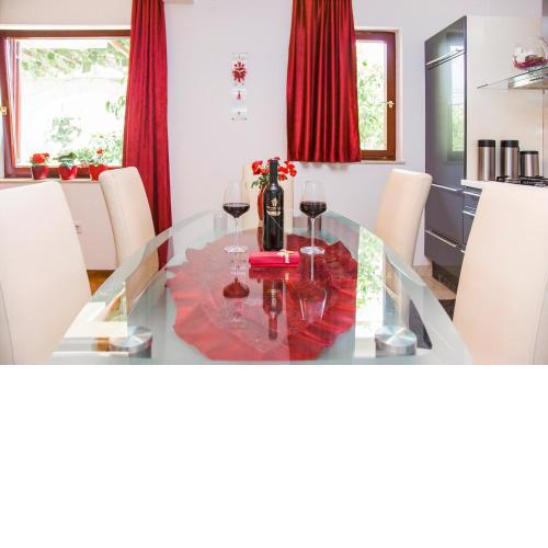Holiday Home Mirela