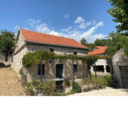 Holiday home Mislav