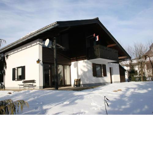 Holiday home near ski area