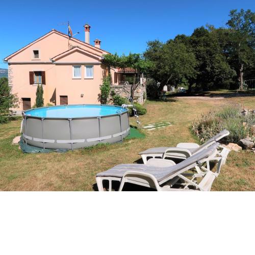 Holiday Home Nino by Interhome