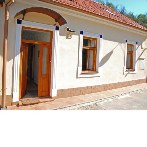 Holiday Home Parkany 1 by Interhome