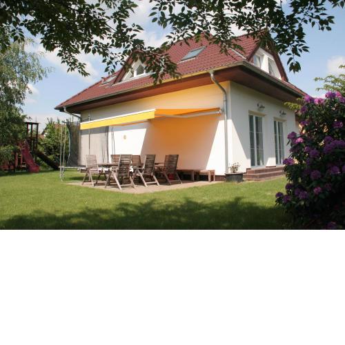 Holiday Home Prague Pruhonice