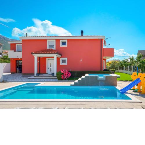 Holiday Home Queen Ahn by Interhome