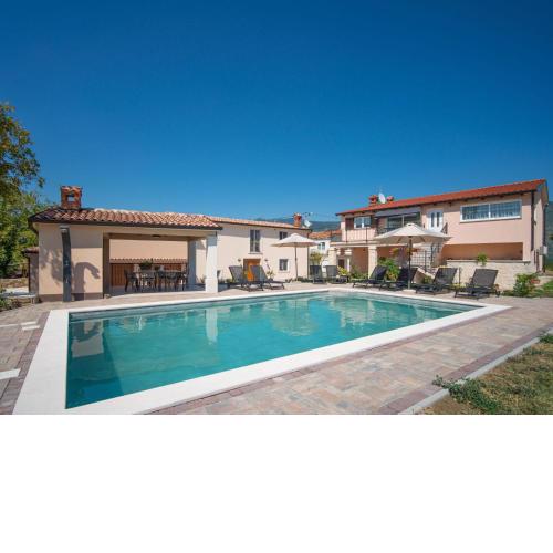 Holiday Home Rika by Interhome