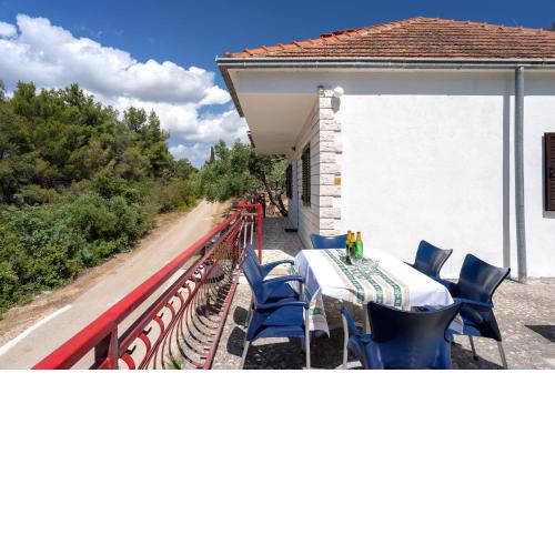 Holiday Home Sansevic