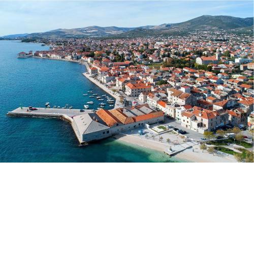 Holiday Home Škeljo