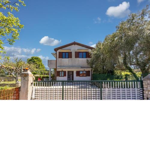 Holiday Home Sladonja - Happy Rentals