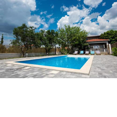 Holiday home Strišnja w/ sea view