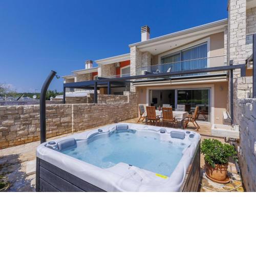 Holiday Home Sv- Ivan 1 by Interhome