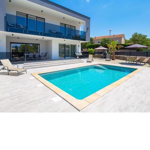 Holiday Home Villa Palma - KRK148 by Interhome