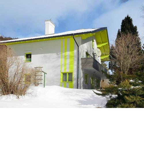 Holiday Home Viola by Interhome