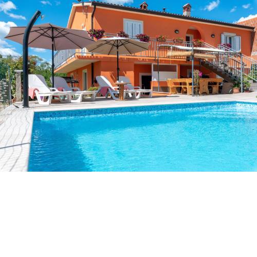 Holiday Home Viola