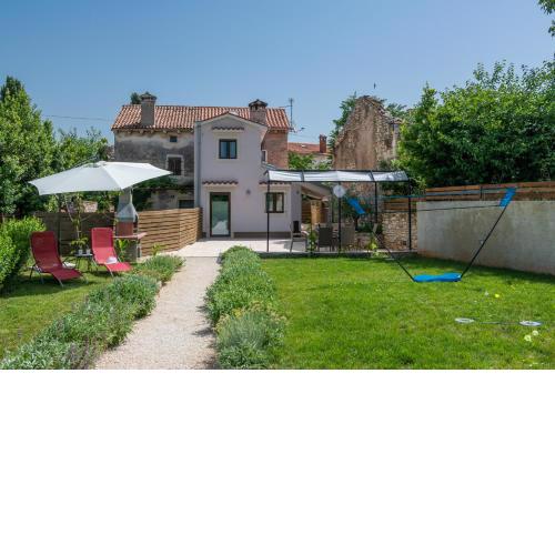 Holiday House Brnistra
