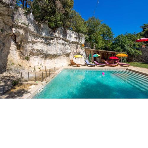 Holiday House Cave Romana