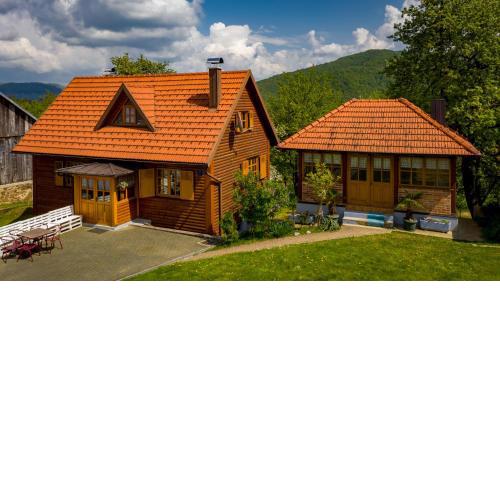 Holiday House Pečišće