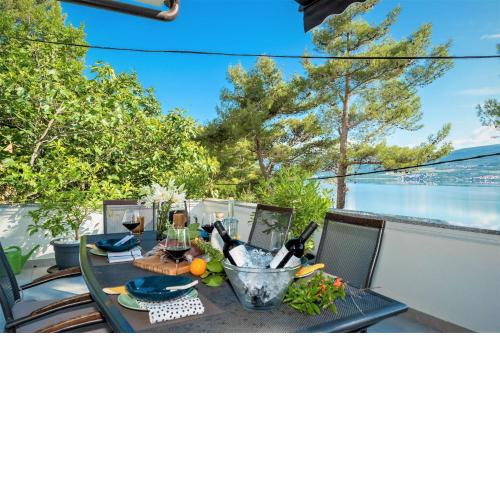 Holiday house VILLA ROSE *** on the beach