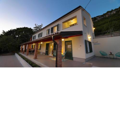Holiday house with a swimming pool Dolenja Vas, Central Istria - Sredisnja Istra - 20747