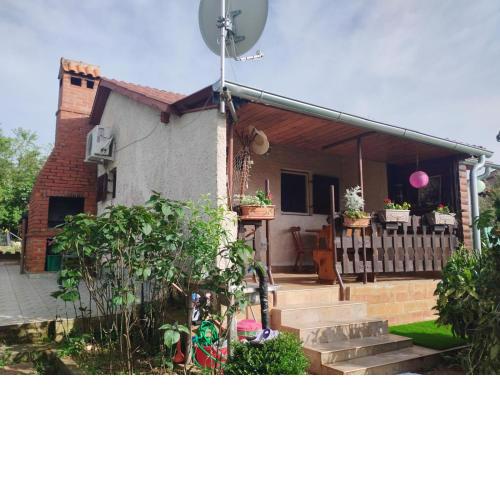 Holiday house