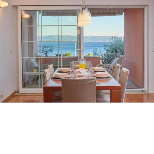 Holiday Seaview Apartment by Litto