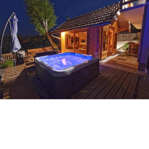 Holiday Spa House Kostanjevec