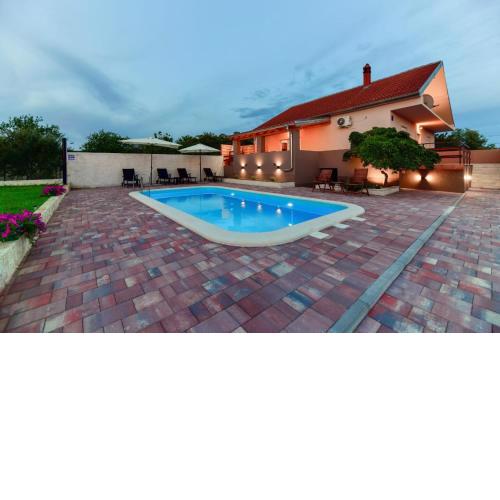 Holiday spa house Strenja