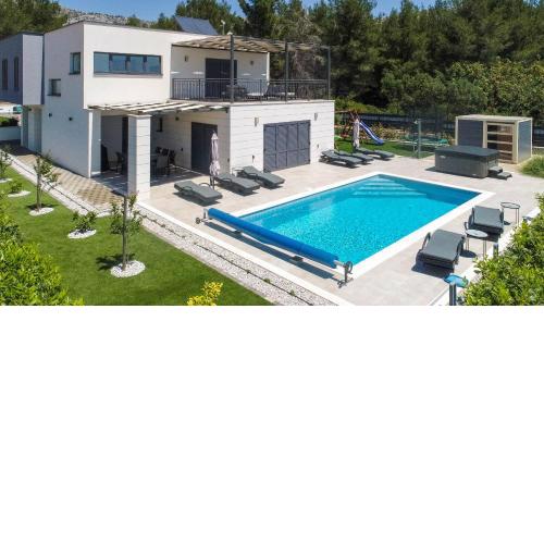 Holiday Villa Olive Tree