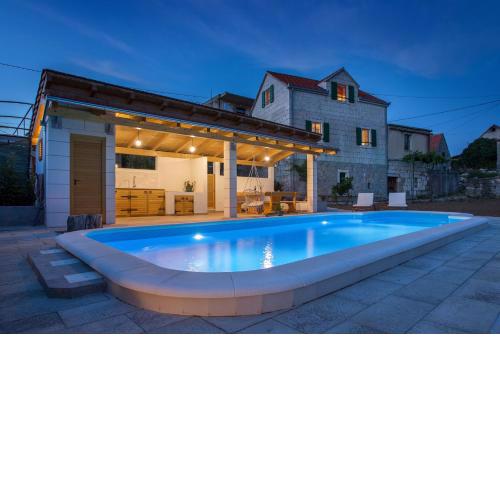 Holiday Village Home Kamenica