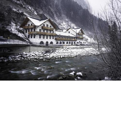 Hostel Chillertal
