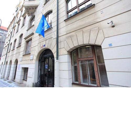 Hostel Hlávkova