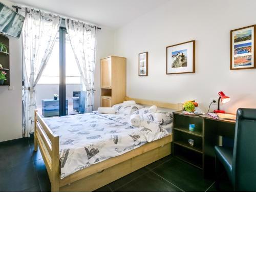 Hostel Moving