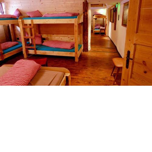 Hostel Weisses Rössl