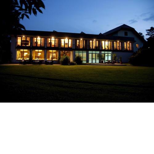 Hotel Alhartinger Hof