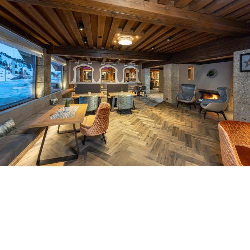 Hotel Alpina