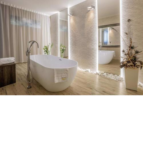 Hotel Beta