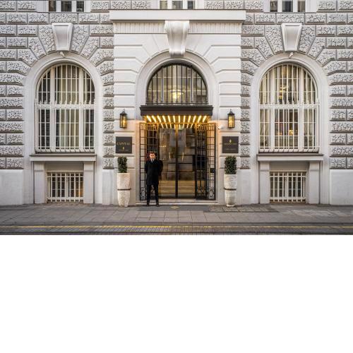 Hotel Capital