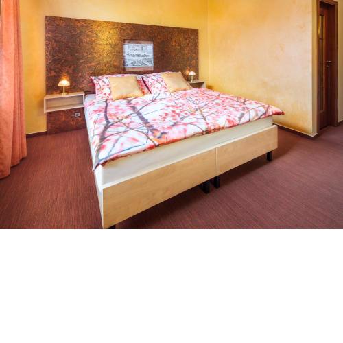 Hotel Conti