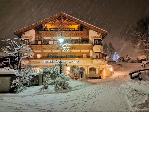 Hotel Garni Apart TINA