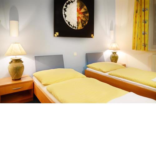 Hotel Imos