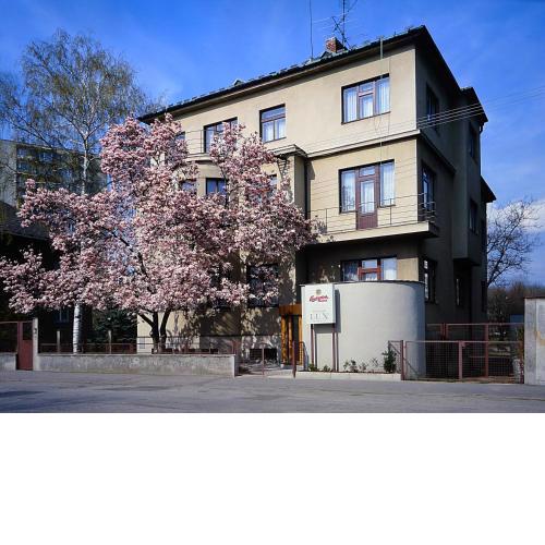 Hotel Lux