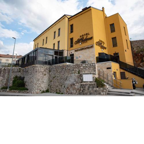 Hotel Meduza