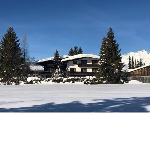 Hotel Menthof
