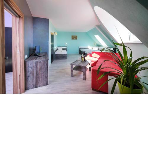 Hotel N